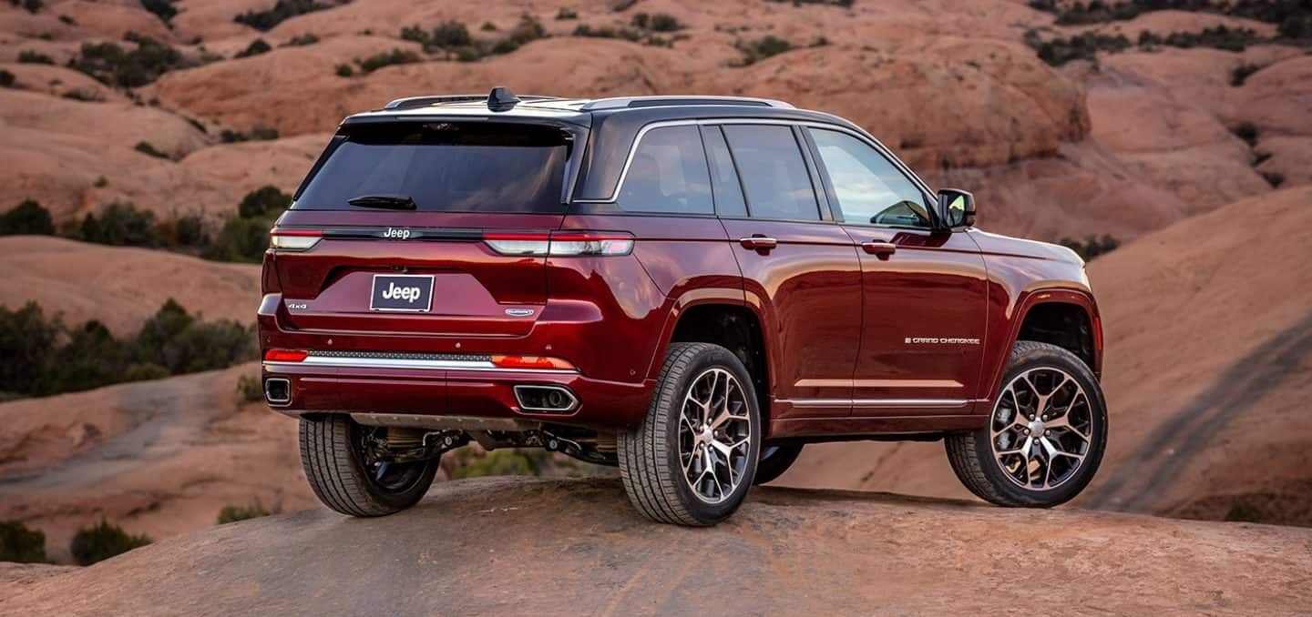 Đuôi xe Jeep Grand Cherokee
