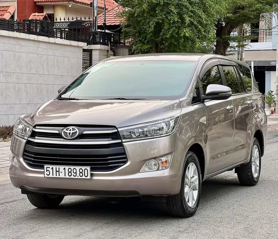INNOVA 2.0E 2019 XE GIA ĐÌNH,