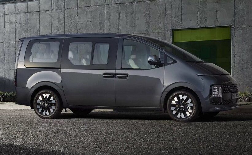 Hyundai Staria 2024