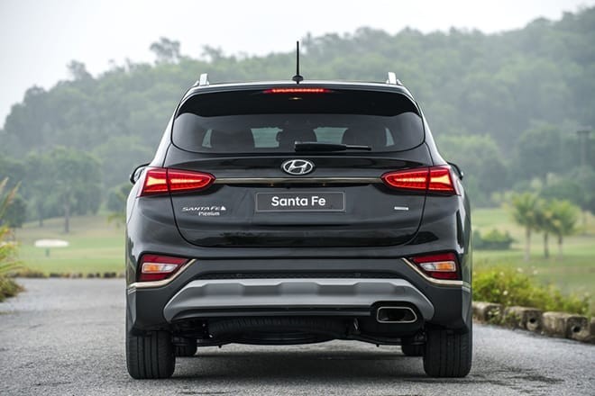Hyundai Santa Fe -8