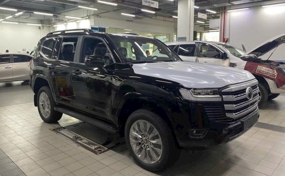 Bán Land Cruiser LC300