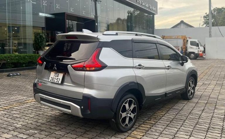 Bán Mitsubishi Xpander Cross mới