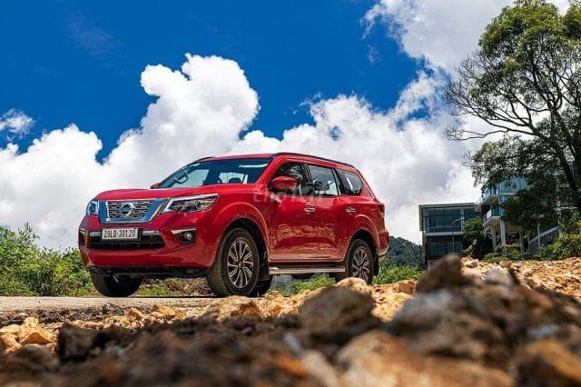 Ngoại thất của Nissan Terra 2020