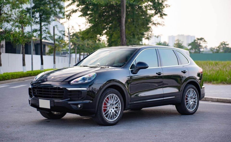 Bán Porsche Cayenne 2015 1 chủ từ đầu