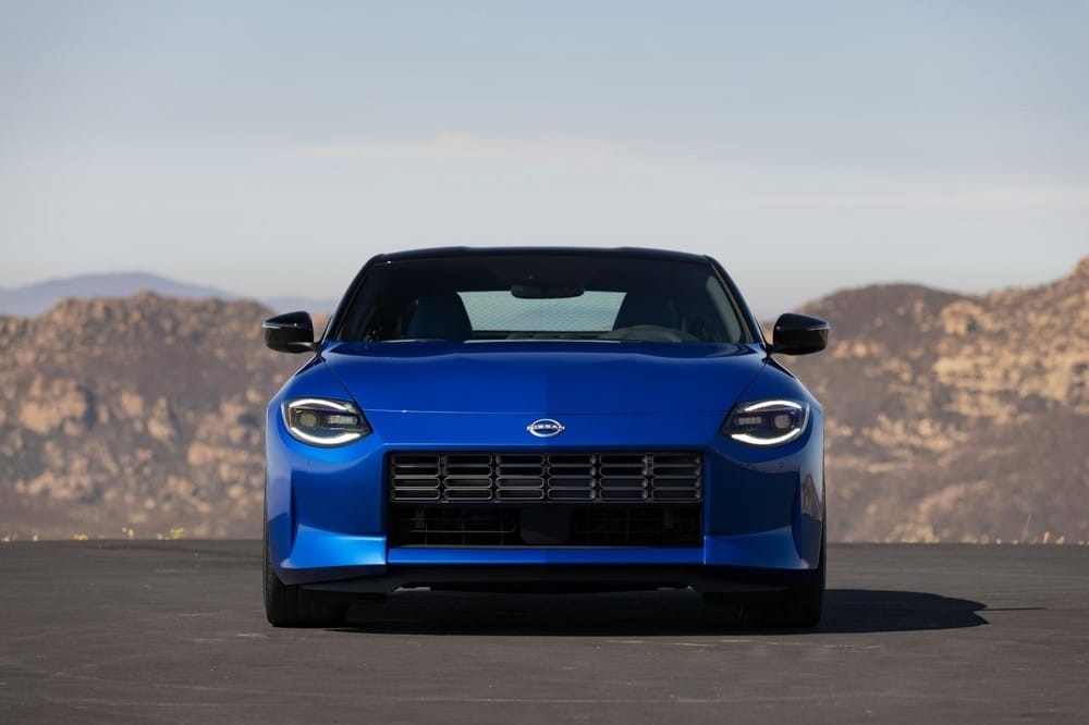 Cận cảnh thiết kế đầu xe của Nissan Z 2023