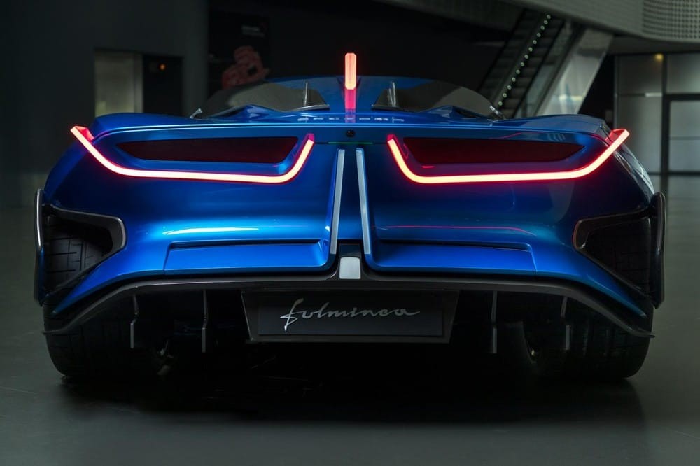 Estrema Fulminea - Hypercar 2.040 -7