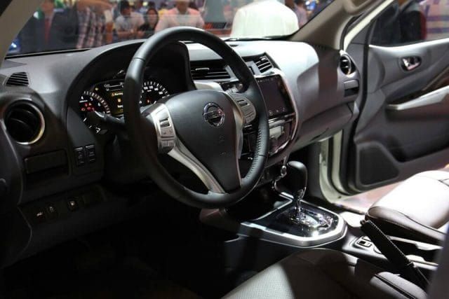 Nội thất của Nissan Terra 2020