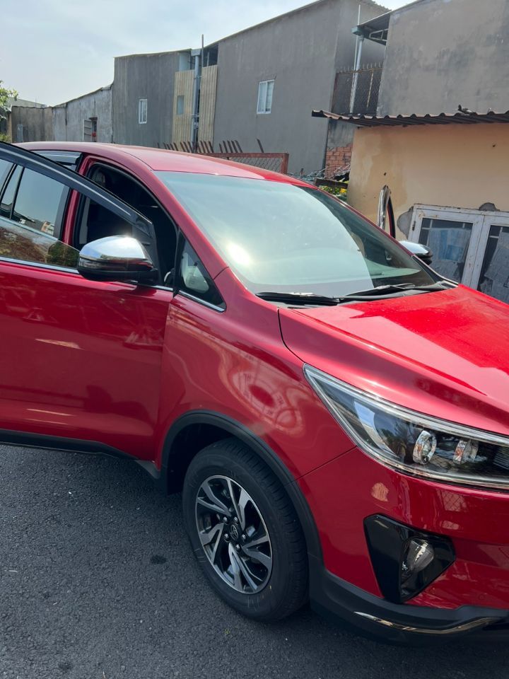 BÁN XE INNOVA VETUNER - SX CUỐI NĂM 2022 - Giá 830 TRIỆU .