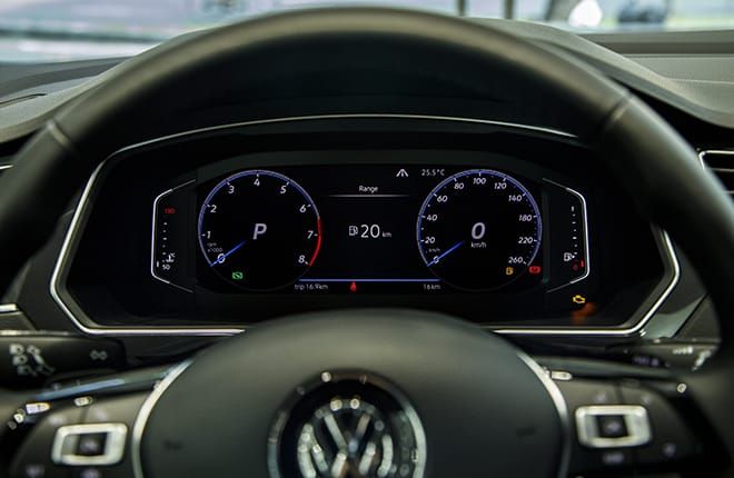 Volkswagen Tiguan Elegance -8