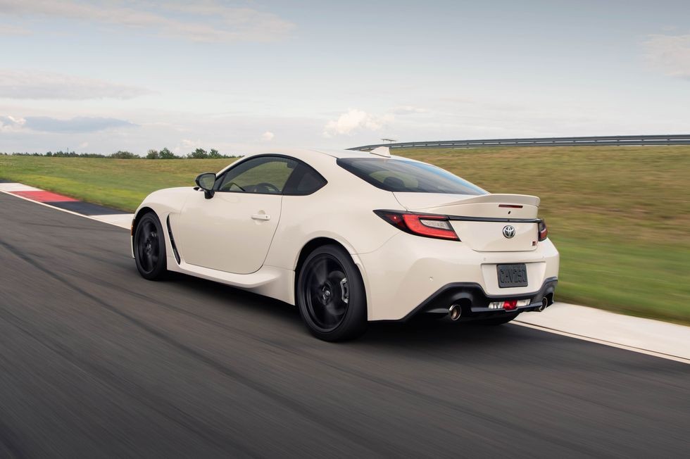 Toyota GR 86