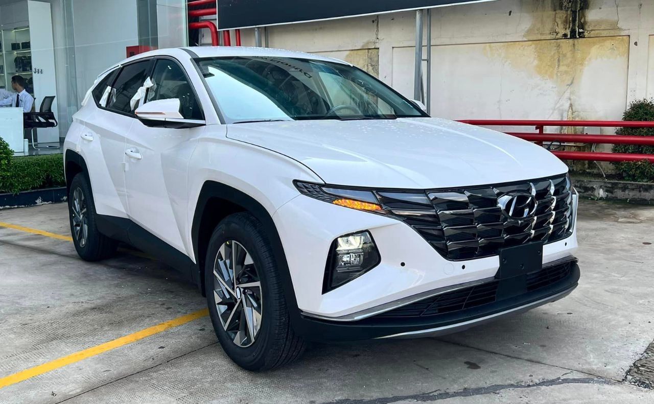 Bán Huyndai tucson 1.6 mới giá rẻ