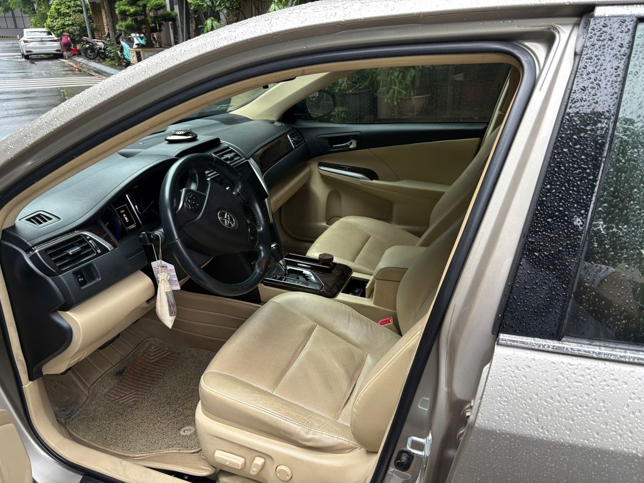 Bán Toyota Camry 2.5g 2015 – Xe Gia Đình, 1 Chủ Từ Mới