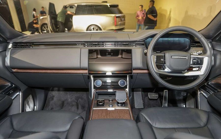 Nội thất Range Rover L460 2023