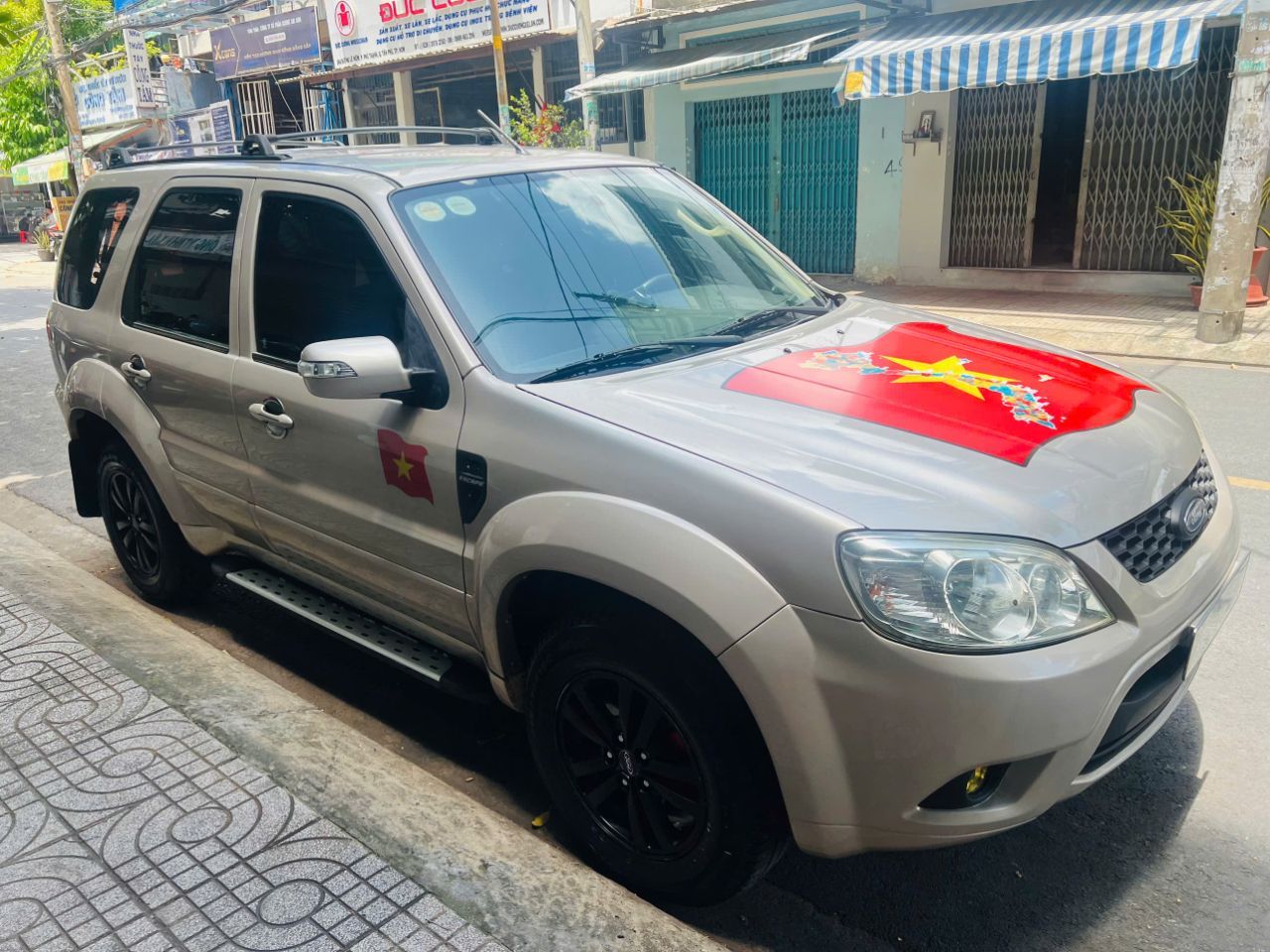BÁN XE FORD ESCAPE XLS 2.3 ĐỜI 2011 – GIÁ 219 TRIỆU
