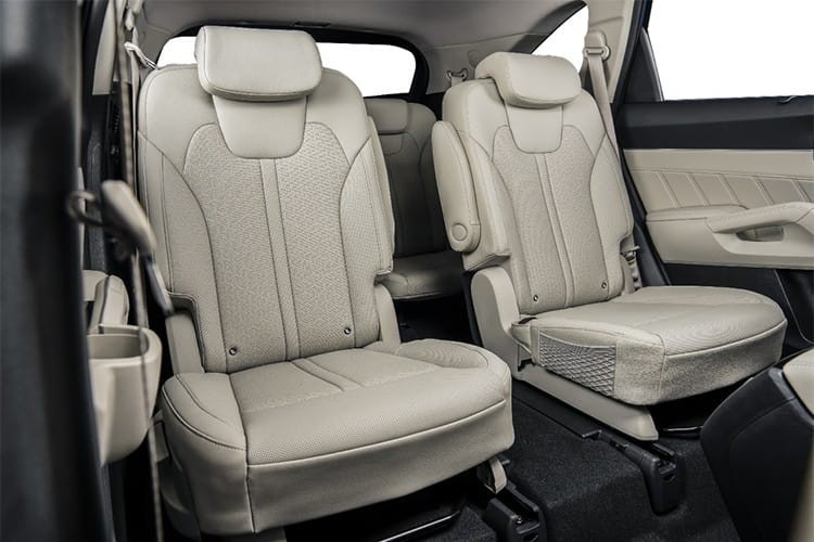 Loạt phiên bản đa dạng của Kia Sorento 2021 tại Việt Nam