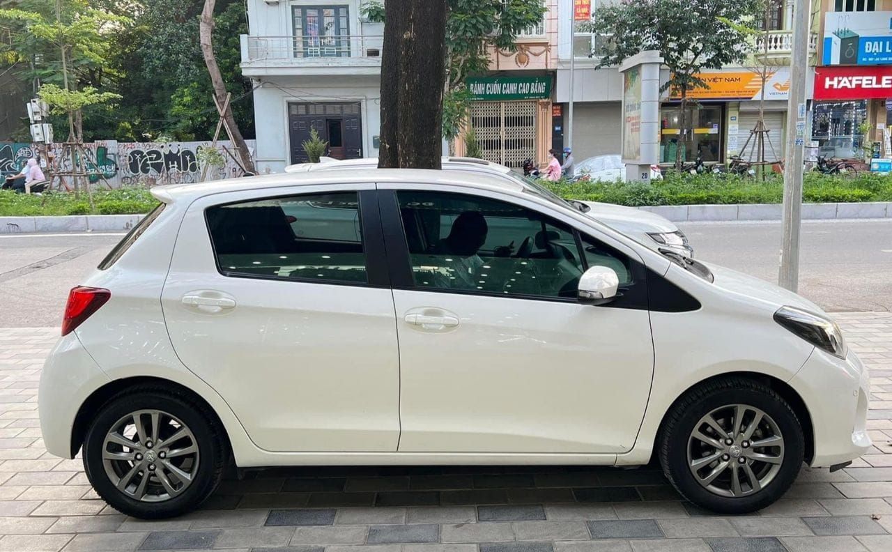 Toyota Yaris 2014 xe nhập Châu Âu