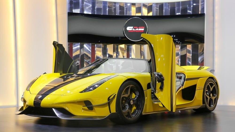 Chiếc xe Koenigsegg Regera này đã được đại lý Al Ain Class Motors bán cho các khách hàng Chiếc xe Koenigsegg Regera này đã được đại lý Al Ain Class Motors bán cho các khách hàng