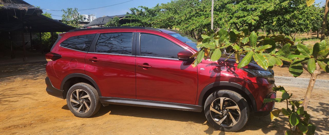 Chính chủ bán xe Toyota Rush sản xuất năm 2021