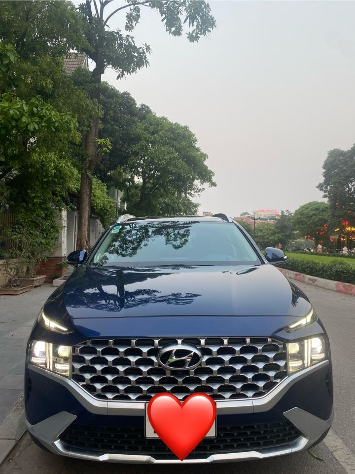 CHÍNH CHỦ CẦN BÁN XE SANTAFE HÃNG HYUNDAI SẢN XUẤT NĂM 2021