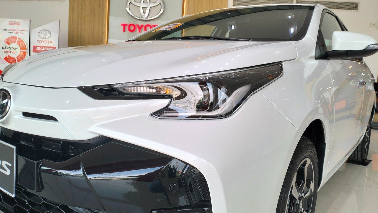 BÁN NHANH VIOS SỐ SÀN VÀ SỐ TỰ ĐỘNG 2024 ( liên hệ để nhận thêm giá giảm )