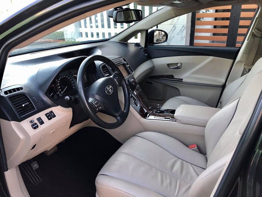 Nội thất Toyota Venza