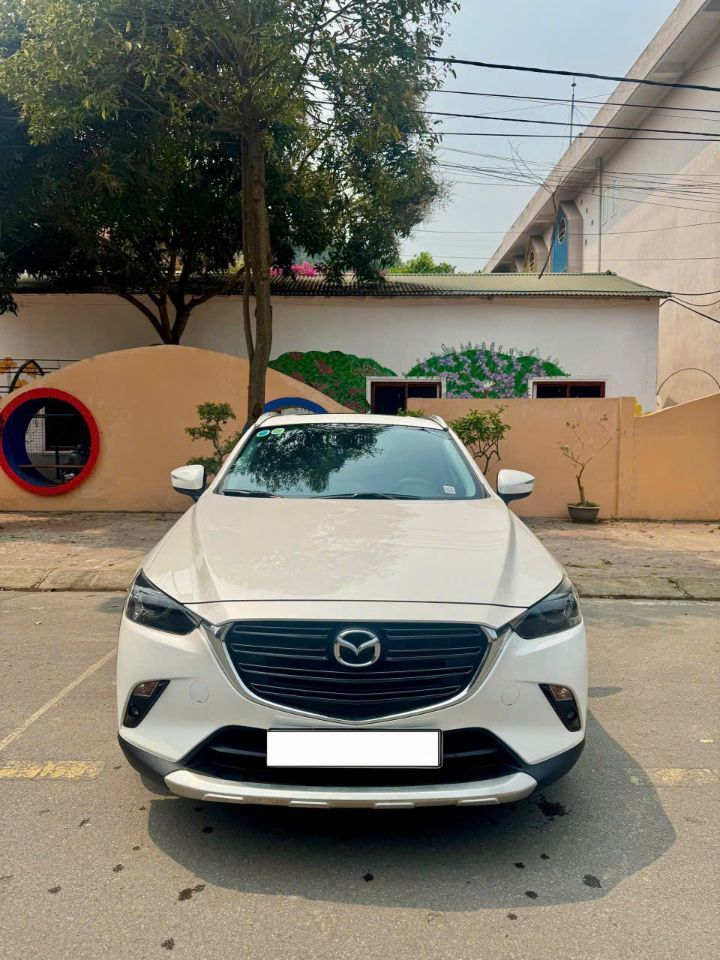 MAZDA CX3 sản xuất 2024 phom mới bản luxury mầu trắng tuyệt đẹp
