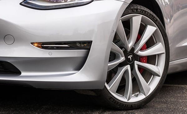 Tesla Model 3 2021 -1