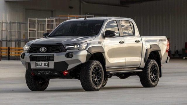 Ngoại thất Toyota Hilux 2020