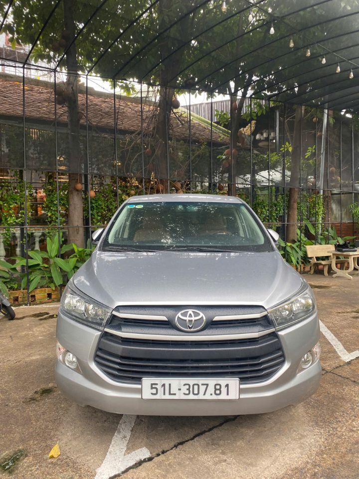 Chính chủ bán xe TOYOTA sản xuất năm 2019